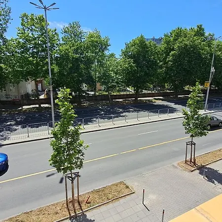 Lägenhet Demokratsia *