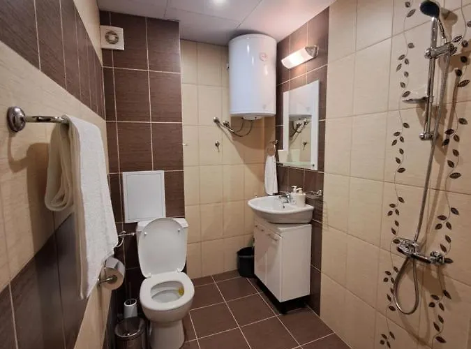 Demokratsia Апартаменты Бургас